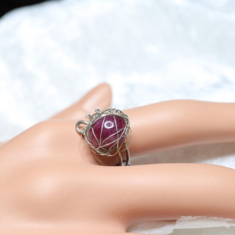 Handmade 925er Ring mit Rubin gedrahtet