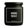 Duftkerze „Karma regelt“ – lustiges Geschenk für Freundin