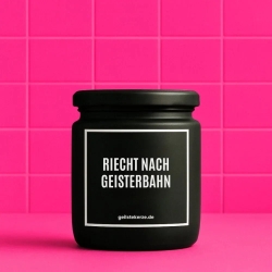 Duftkerze „Riecht Nach Geisterbahn“ – Mitbringsel als Dankeschön