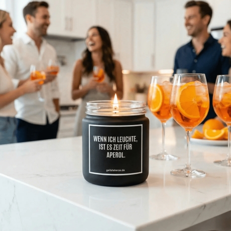 Duftkerze „WENN ICH LEUCHTE IST ES ZEIT FÜR APEROL.“