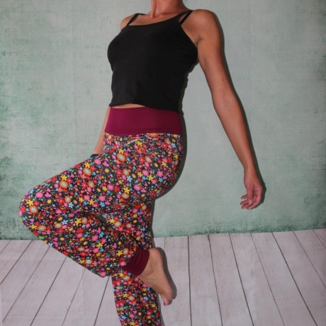 Pumphose flower power Yoga Hose Hogahose Blumen geblümt