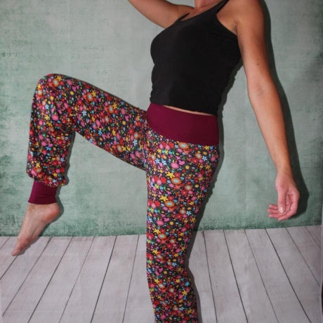 Pumphose flower power Yoga Hose Hogahose Blumen geblümt