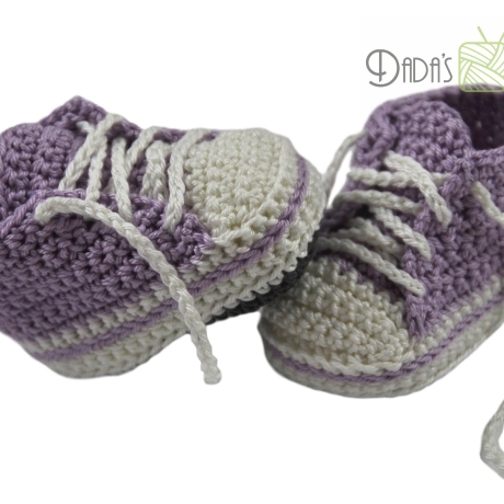 Babyschuhe/Babychucks gehäkelt Gr. ca 15