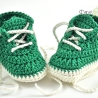 Babyschuhe gehäkelt golfgrün-weiß Gr. ca 15