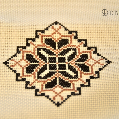 Tischläufer Braun-Beige, kreuzstich