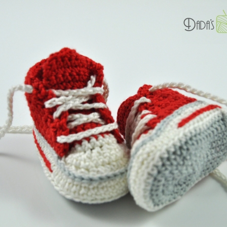 Babyschuhe/Babychucks gehäkelt  Gr. ca 13-14