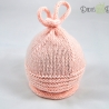 Gestrickte Babymütze in rosa