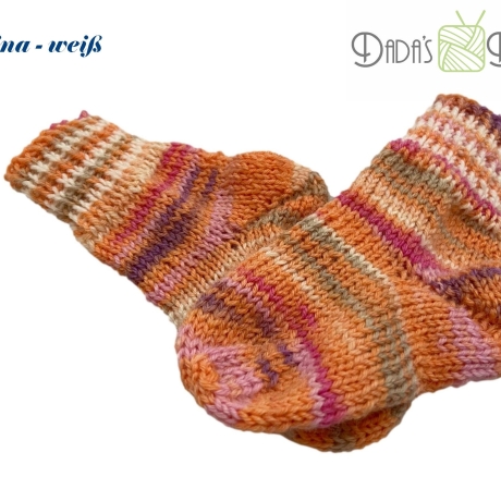 Gestrickte Babysocken - Gr. ca 17/18