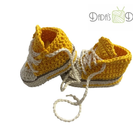 Babyschuhe/Babychucks gehäckelt sonne-creme in Gr.ca 15