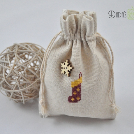 Leinensäckchen zum Nikolaus/Weihnachten, bestickt