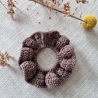 Handgemachtes gehäkeltes Scrunchie - Haargummi aus 100% Merinowolle
