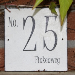 Schild Hausnummer  nach Wunsch (2)