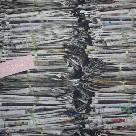 ab 1m Dekostoff Zeitung Zeitungsstapel MILA Digitaldruck
