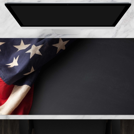 Schreibtischunterlage XXL – Amerika Flagge – 100 x 50 cm – Schreibunterlage für Kinder aus erstklassigem Premium Vinyl – Made in Germany
