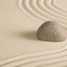 Schreibtischunterlage –  Zen Garten mit Stein im Sand – 60 x 40 cm – Schreibunterlage aus erstklassigem Premium Vinyl – Made in Germany