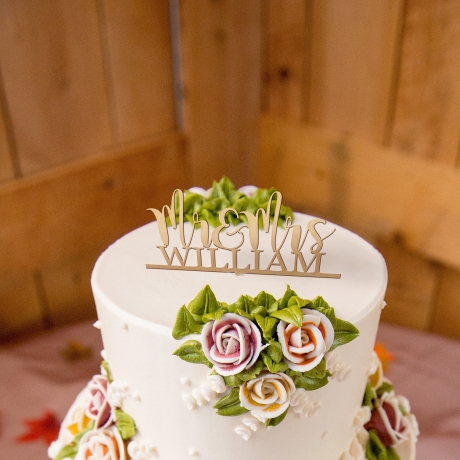 Cake Topper Hochzeit personalisiert Holz mit Namen Kuchentopper Mr & Mrs Hochzeitstorte Tortenaufsatz Tortendeko Deko Hochzeitsgeschenk