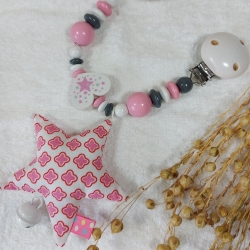 Schnullerkette in rosa/weiss mit Stoffstern Blüten