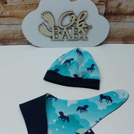 Mützchen Beanie Spucktuch Halstuch für Baby-Einhörner Wolken blau