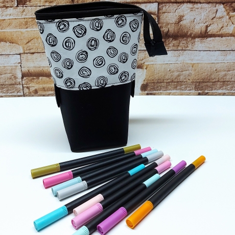 Popup-Mäppchen, Stiftemäppchen, Pencilcase - schw/we 2