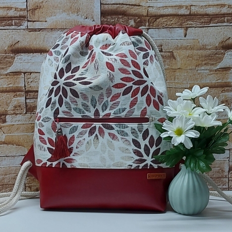Turnbeutel, Damenrucksack - Blumenmandala - dunkelrot