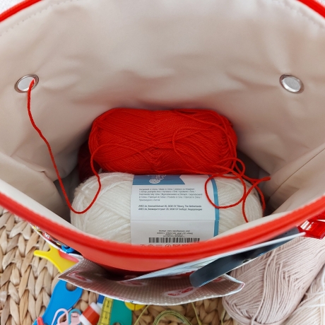 Wollutensilo - Utensilo für Handarbeiten - beige/rot