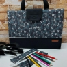 Vielseitige Maltasche/Zeichentasche für Kids - Buchstaben grau