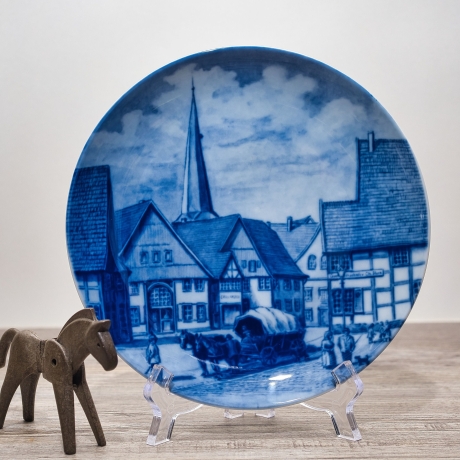 Sammelteller Berlin Design - Serie: Alt Gütersloh - Blick vom Rathausplatz - blaues Porzellan  - Made in Germany - 9D2 - TOP Zustand