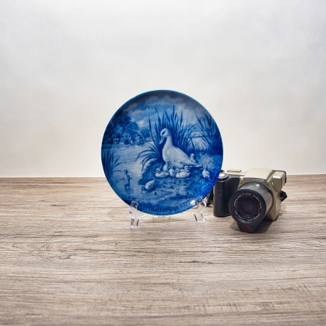 Sammelteller Muttertag: 1973 Enten - Berlin Design - blaues Porzellan  - Made in West Germany - 19,5 cm - 8B3 - TOP Zustand