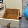 Kaffeemühle KyM Modell 9563 (seltenes weißes Modell) 1945 bis 1955er Jahren: Gehäuse weiß lackiert, Funktion geprüft! (SRU)