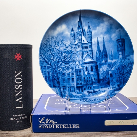 Sammelteller, Städteteller: Köln - Berlin Design - blaues Porzellan  - Made in Germany - mit Karton - 8B1 - TOP Zustand