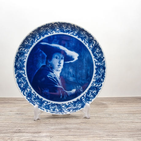 Sammelteller Berlin Design - Dame mit Hut nach Johannes Vermeer, blaues Porzellan  - Made in Germany - 9E3 - TOP Zustand- Mit ZERTIFIKAT