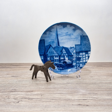 Sammelteller Berlin Design - Serie: Alt Gütersloh - Blick vom Rathausplatz - blaues Porzellan  - Made in Germany - 9D2 - TOP Zustand