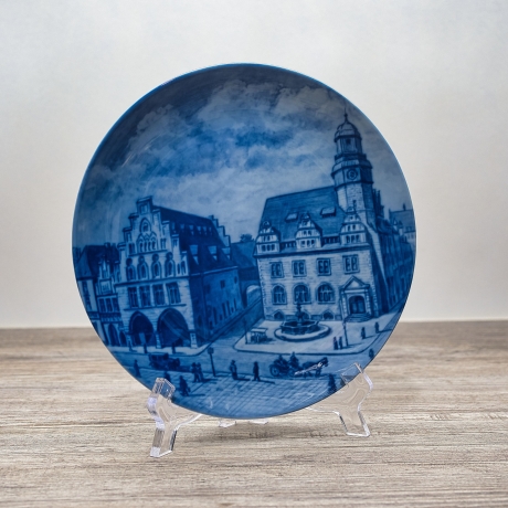 Sammelteller Berlin Design - Städteteller Dortmund - Markt mit Rathaus + Sparkasse - blaues Porzellan - Made in Germany - 9D2 - TOP Zustand