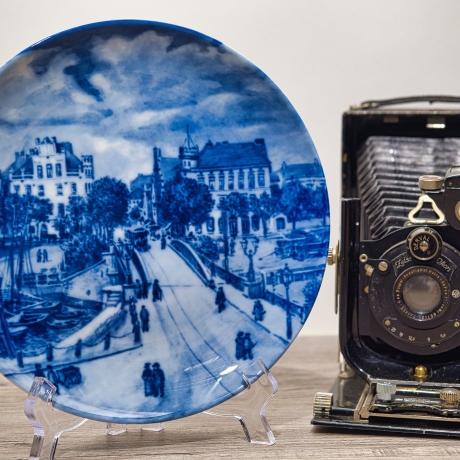 Sammelteller Berlin Design - Serie: Alt Bremerhaven - Erste Geestebrücke um 1857 - blaues Porzellan  - Made in Germany - 9D1 - TOP Zustand