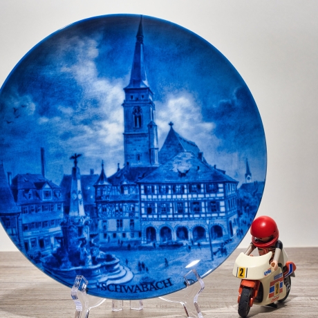Sammelteller, Städteteller: Schwabach - Berlin Design - blaues Porzellan  - Made in Germany - mit Karton - 8C1 - TOP Zustand