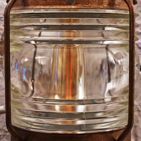 Außenwandleuchte, Schiffslampe, maritim, massiver Eichensockel, E14 Fassung, LED Filament Leuchtmittel, Unikat, Upcycling made in Germany