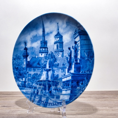 Sammelteller, Städteteller: Stuttgart - Berlin Design - blaues Porzellan  - Made in Germany - mit Karton - 8C1 - TOP Zustand