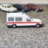 Herpa Mercedes-Benz Miesen Bonna 124L KTW - Ambulance Nr. 4065/2 – Maßstab 1:87 – für Mercedes Fans, Ärzte und Modellauto-Liebhaber H0 1/87