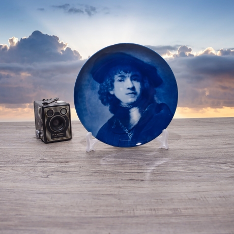 Sammelteller Berlin Design - Serie: Rembrandt - Selbstbildnis   - blaues Porzellan  - Auflage 5.000 - Made in Germany - 9E1 - TOP Zustand