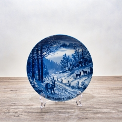 Weihnachtsteller 1983  - Lichte Porzellan, blaues Porzellan, Echt Kobalt,  DDR Produkt - Made in GDR, Porzellan 1A, Aufhängung speziell8C3