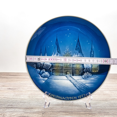 Rosenthal-Weihnachtsteller - 1973 - Motiv: Lübeck Holstentor - Entwurf von Georg Küspert - handbemalt - TOP Zustand - 9E3