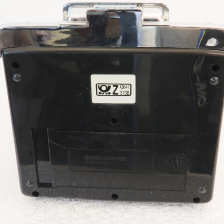 West Cigarettes Werberadio Strassenkreuzer von Beetland 1991 (6B)