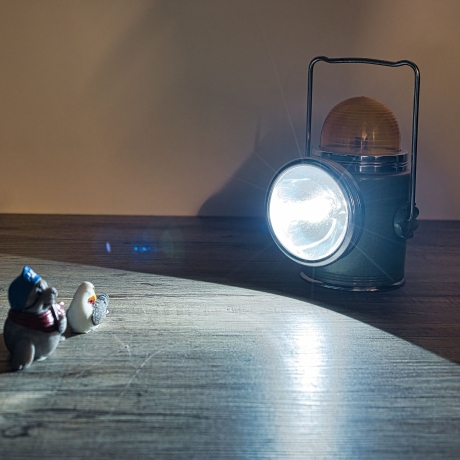 Handlampe: British Empire - Dualbetrieb - gelbe Signalleuchte und Scheinwerfer - getrennt schaltbar, Akkubetrieb und LED Aufrüstung  - 9B3