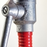 Kleinserie: Original Feuerwehr Spritze, Strahlrohr als Tischlampe, E27 Fassung, Euro Stecker, Schnurzwischenschalter, handgefertigter Fuß
