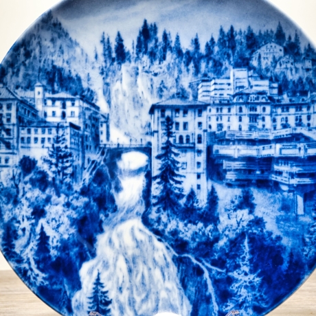 Sammelteller, Städteteller: Badgastein - Berlin Design - blaues Porzellan  - Made in Germany - mit Karton - 8D1 - TOP Zustand