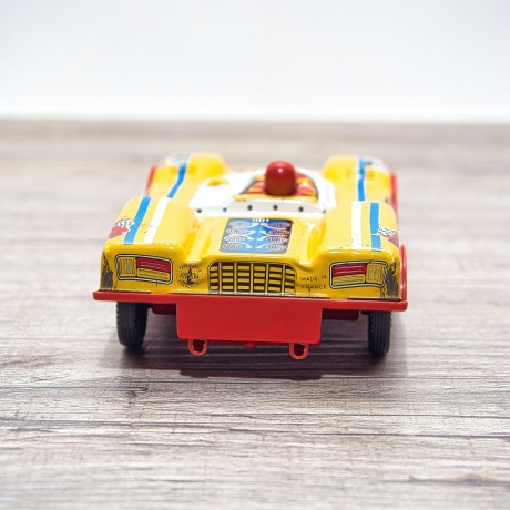 Blechauto: Vintage Joustra 24-Stunden Le Mans Rennwagen - Seltenes Blechmodell mit Friktionsantrieb - Maßstab 1/38 - Made in France