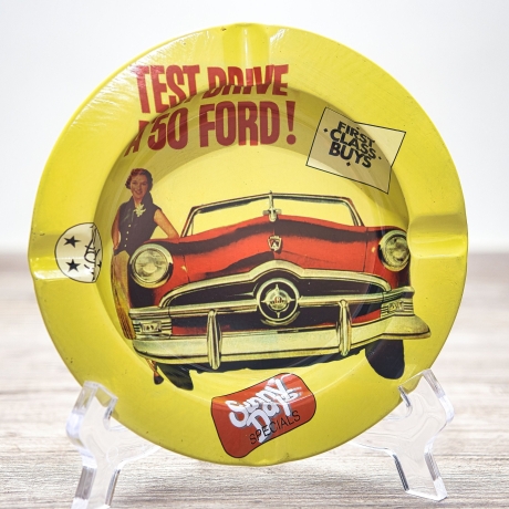 3er Set Blech Aschenbecher, vermutlich 1970er Jahre, 50er Jahre US Werbung (Ford, Genral Motors, Greyhound Bus)  - 9C3