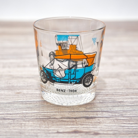 Außergewöhnliche Sammel-Gläser - Motiv: diverse Oldtimer - Farbiger Aufdruck - 2er-Set -  9C2