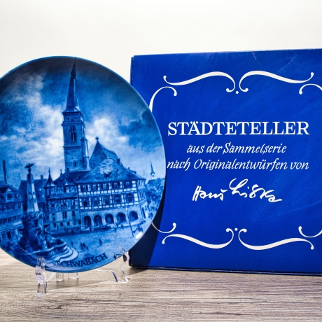 Sammelteller, Städteteller: Schwabach - Berlin Design - blaues Porzellan  - Made in Germany - mit Karton - 8C1 - TOP Zustand