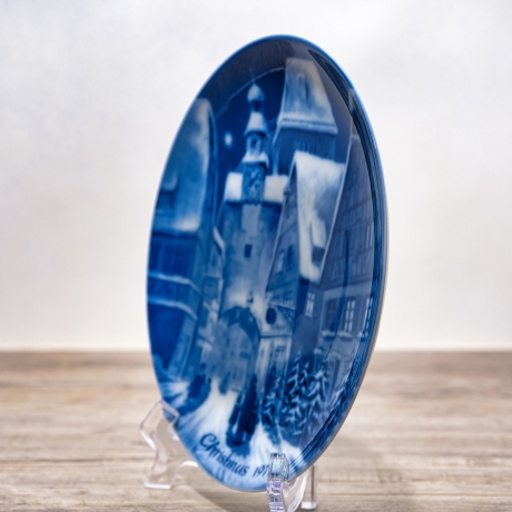 Christmas - 1971:  Rothenburg on Tauber - von Berlin Design - blaues Porzellan - begrenzte Auflage - Made in West Germany (8F1)